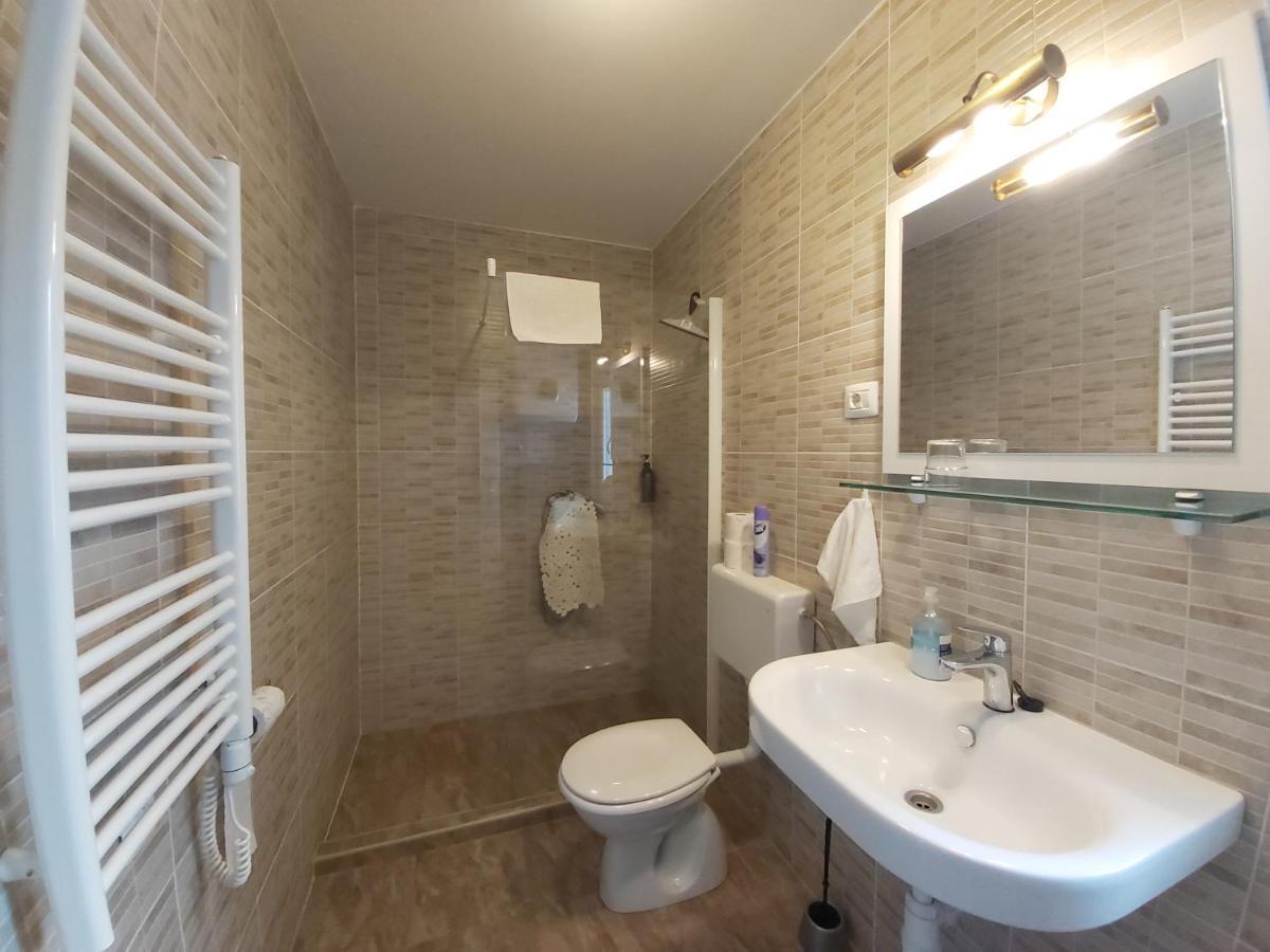 Guest house Sobe Dragic 3*